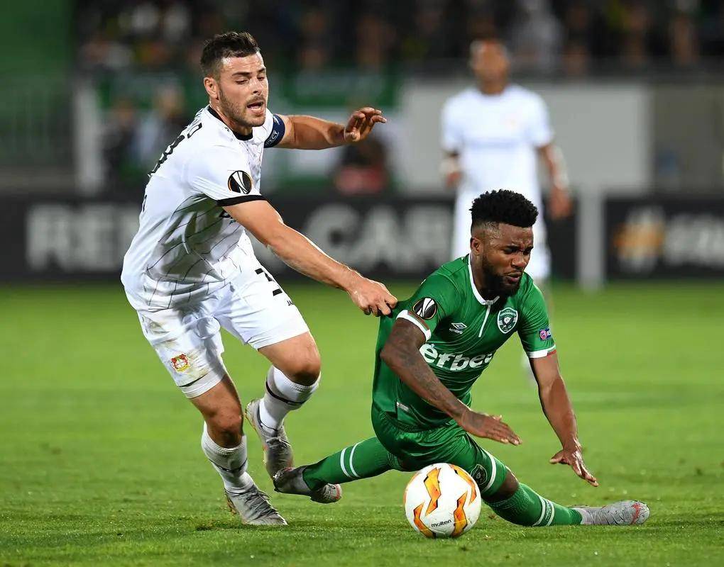 还是防守上 还是防守上